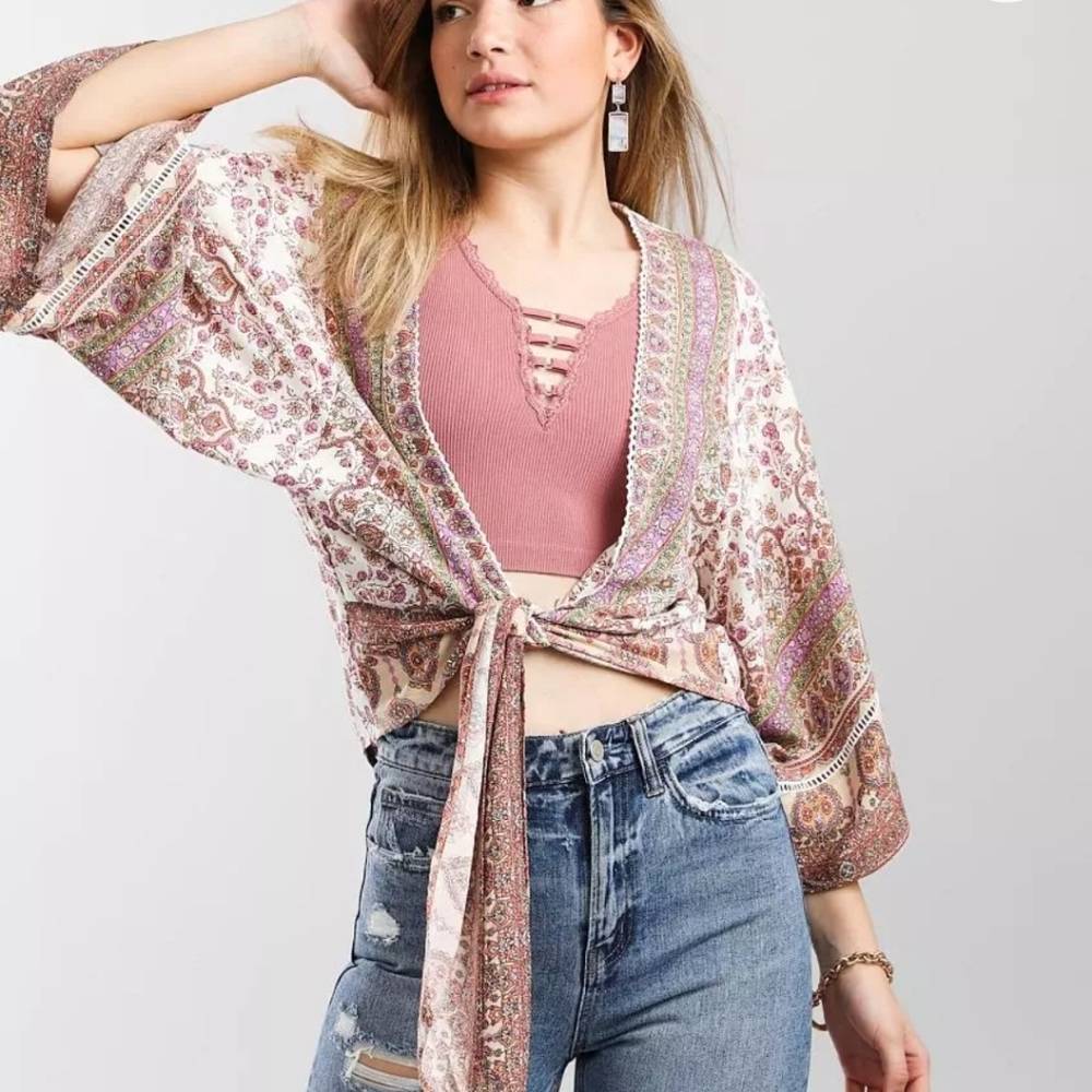 Daytrip Tie Front Open Crop Blouse
